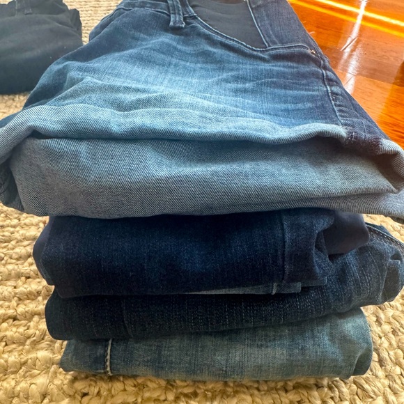 LOT of 4 Maternity Full Length Jeans + 1 Jean Shorts Sz 4-6 - Picture 1 of 3